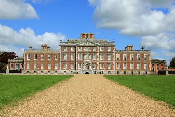 Government Confirms 'Your First Home' Equity Loan Scheme for England, With a 2.5% Deposit and 20% State Loan to Be Detailed at the Budget
